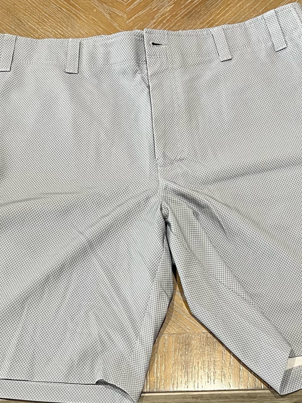 Callaway Men's Light Gray Micro-Check Flat Front Golf Shorts